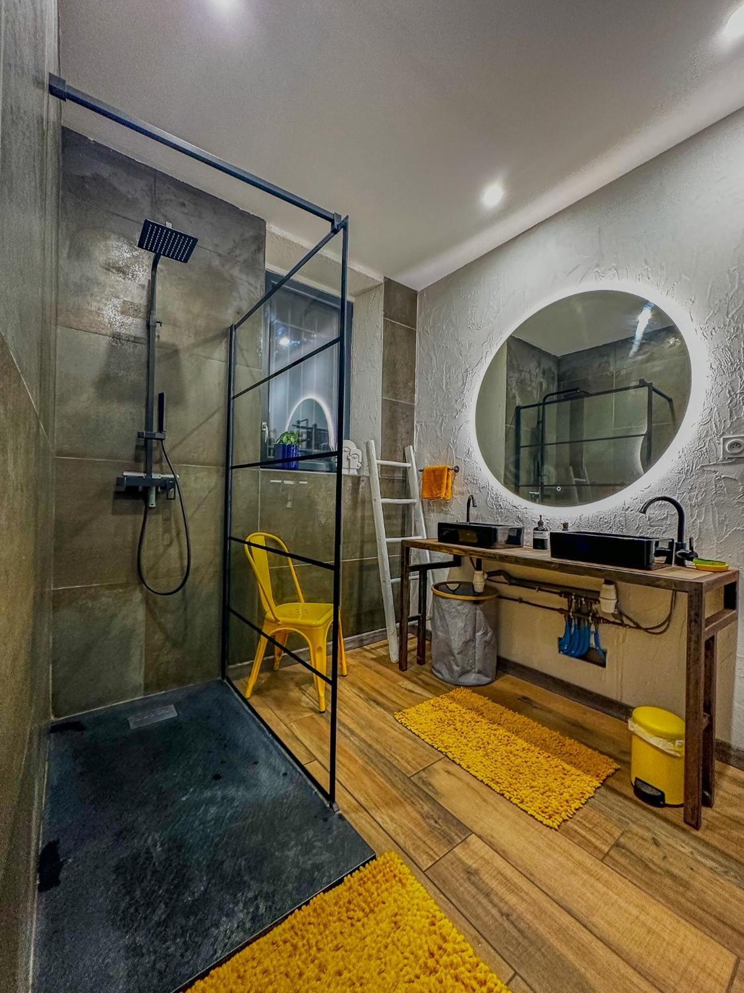 Loft Modern Avec Jardin Piscine Et Pool House Villa Lavalette ภายนอก รูปภาพ